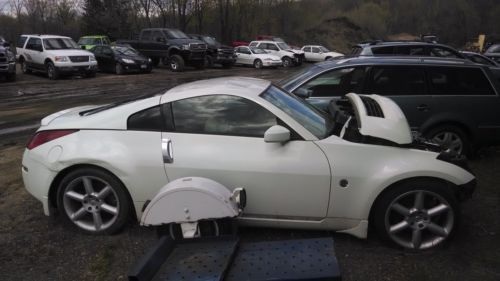 No reserve 350 z manual clear title repairable a/c leather clean carfax
