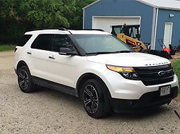 2014 ford explorer turbocharged sport almost new loaded