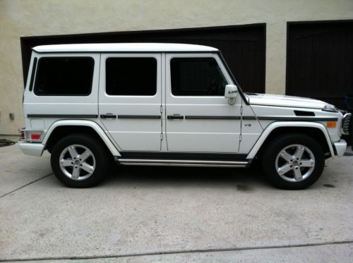 2008 g-wagon g-500, white..... only 39,800 miles  *beautiful*