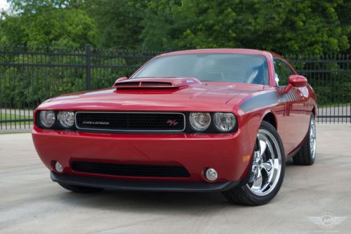 Hemi challenger r/t - loaded and only 6k miles