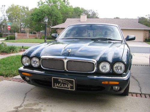 2001 jaguar xj8 base sedan 4-door 4.0l