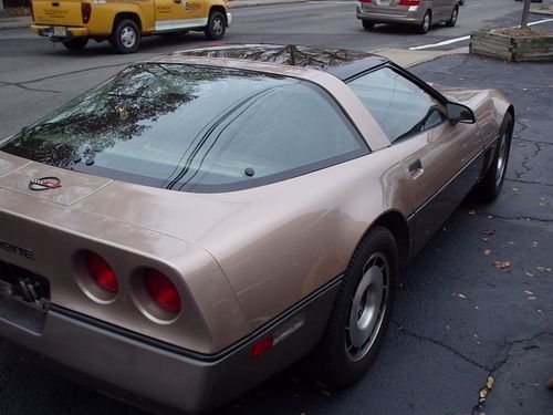 1984 corvette car only 56,900 miles automatic nice classic priced to sell fast