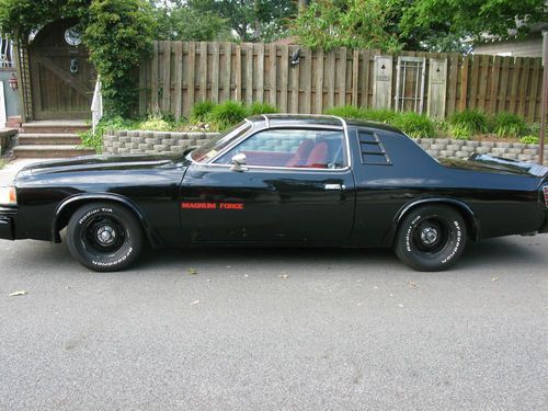 1978 dodge magnum xe coupe 2-door 6.6l