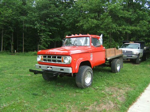 1969 dodge power wagon 3500 with a cummins 5 speed diesel