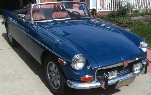 1974 mgb great condition no rust