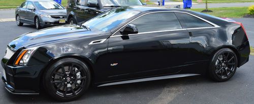 2012 cadillac cts-v showroom condition