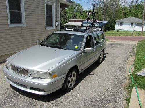 2000 volvo v70 r awd wagon 4-door 2.3l