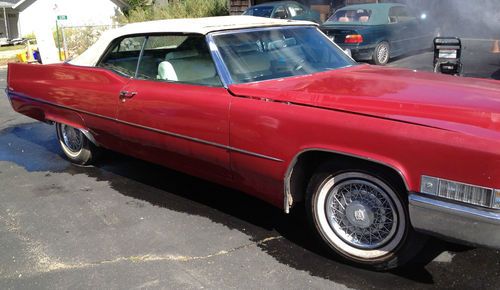 1969 cadillac deville. maroon w/ white interior 96k **must see** convertable