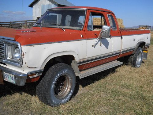 1977 dodge powerwagon club cab 4x4  adventurer d200