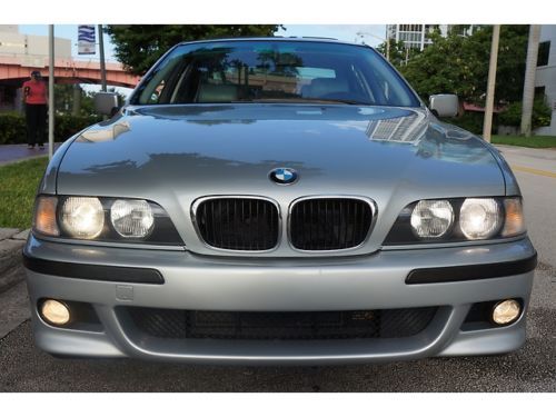 1997 bmw 540i 6 speed manual, clean carfax,heated seats, heated steering,leather