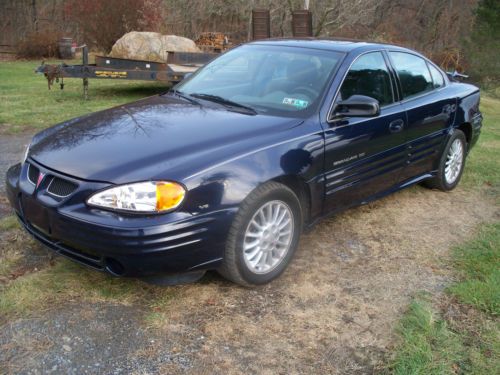 2001 pontiac grand am se v6 only 94,000 miles 4door sunroof new tires very clean
