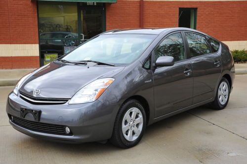 2008 toyota prius / leather / navigation / backup cam / 2 owners / clean carfax
