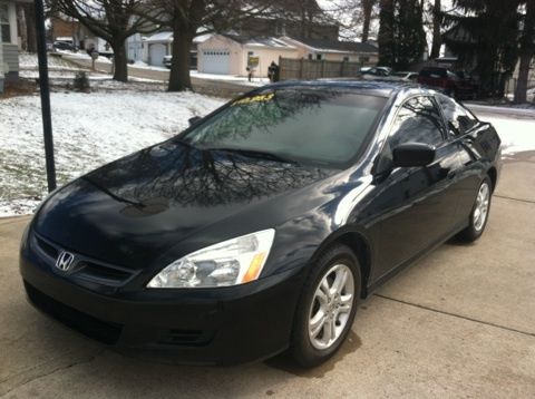 2007 honda accord fully loaded 1 owener clean no reserve !!!!