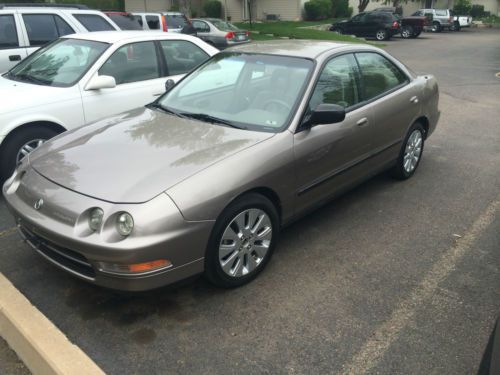 1996 acura integra rs 5 speed manual transmission 65,000 original miles!!!!!!!