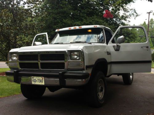 Find used 1993 DODGE DIESEL CUMMINS, W250 Base Standard ...