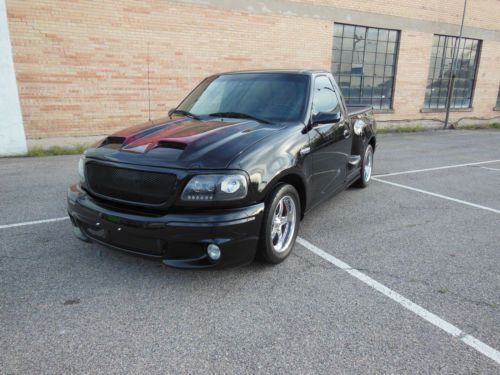 2001 ford lightning whipple supercharger and jlp bassani exhaust, super clean
