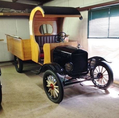 1926 ford model tt truck - garage stored/ oak body with bench seats in bed