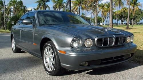 2004 jaguar xj8 new leather sunroof wood steering wheel like new