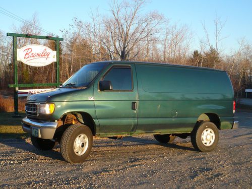 Sell used 1999 FORD E250 VAN QUIGLEY CONVERSION 4 WHEEL DRIVE E SERIES 4X4 NO RESERVE in Londonderry, Vermont, United States
