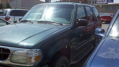 1996 ford explorer 220,000 miles have key starts and runs 4wd rebuilt salvage