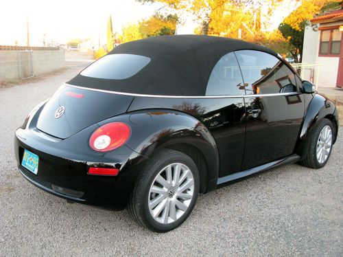2009 vw beetle convertible, only 26,300 miles, triple black w/ cpo warranty
