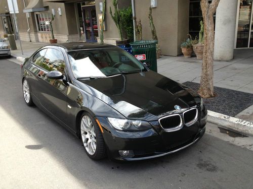 2009 bmw 328i coupe 3.0l 20k miles black/red leather interior perfect condition