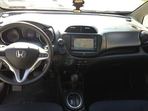 2012 honda fit sport hatchback 4-door 1.5l