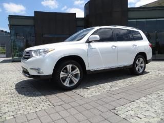 2011 toyota highlander fwd 4dr v6 limited, heated sts, sunroof, leather.