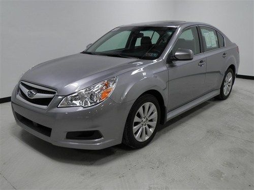 Awesome subaru legacy 3.6 r limited low low miles l@@k!
