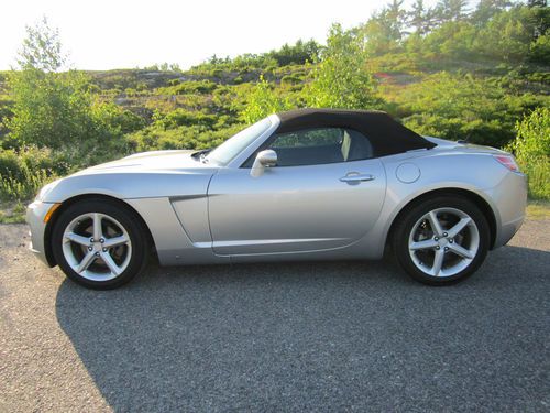 2007 saturn sky roadster convertible 5-spd-silver/blk-no accidents-beautiful!