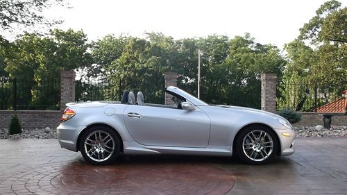 2007 mercedes-benz slk350 base convertible 2-door 3.5l