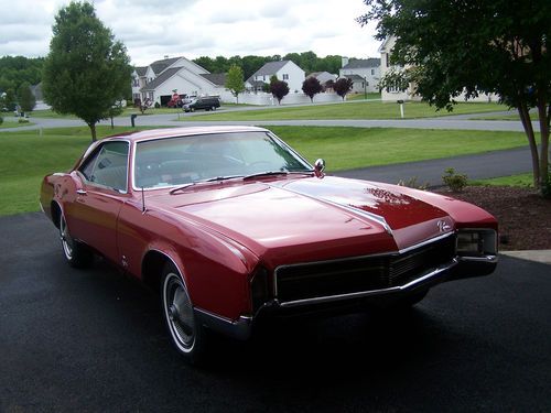 1967 buick riviera base hardtop 2-door 7.0l