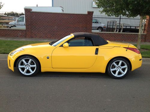 Power Nissan Salem Oregon >> Sell used 2005 NISSAN 350Z ROADSTER RARE YELLOW ... Power Nissan Salem Oregon >> Sell used 2005 NISSAN 350Z ROADSTER RARE YELLOW ...