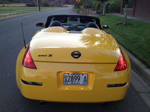 Used 350Z For Sale >> Sell used 2005 NISSAN 350Z ROADSTER RARE YELLOW CONVERTIBLE 6-SPEED FULLY LOADED LOW MILES in ... Used 350Z For Sale >> Sell used 2005 NISSAN 350Z ROADSTER RARE YELLOW CONVERTIBLE 6-SPEED FULLY LOADED LOW MILES in ...