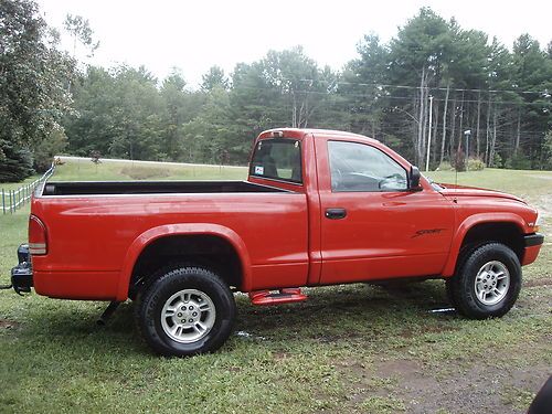 2000 dodge dakota 3.9l magnum 4x4 automatic runs good turn key.