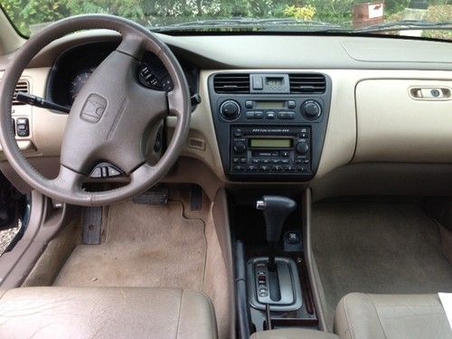Sell Used 2001 V6 Honda Accord Sedan With Leather Interior
