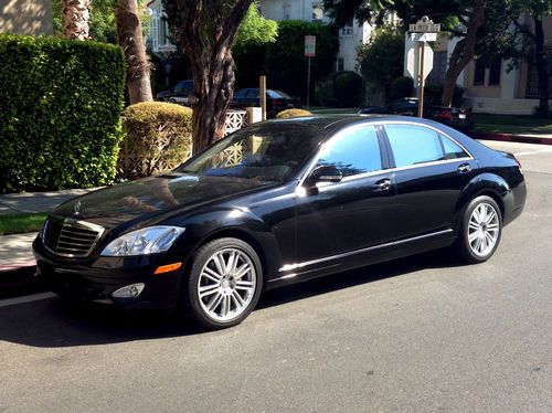 2009 mercedes-benz s550v 4-door luxury sedan