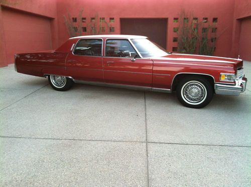 1976 cadillac fleetwood brougham/special order colors