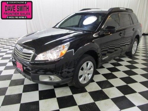 2012 awd, heated leather, tint, cd/mp3 player, xm radio, luggage rack