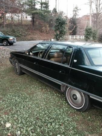 1994 cadillac deville- excellent condition, leather interior, recent inspection