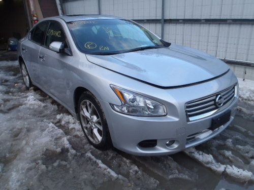 2010 nissan maxima s sedan 4-door 3.5l