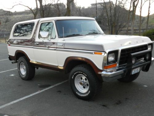 1979 ford bronco 4x4 ranger xlt a must see! 90+ pictures air\tilt\cc!! two tone