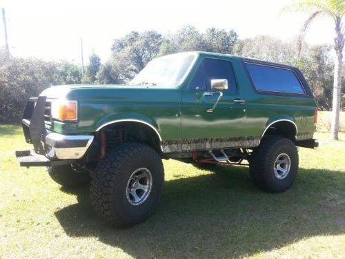 Lifted 1989 ford bronco