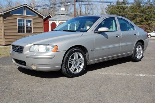 No reserve.. 2 owner, 19 services, 2005 volvo s-60 awd, leather, moonroof, cd