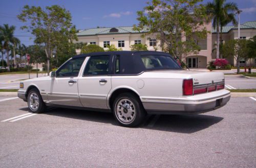 Limousine For Sale >> Sell used 1997 Lincoln Town Car Signature Sedan 4-Door 4 ... Limousine For Sale >> Sell used 1997 Lincoln Town Car Signature Sedan 4-Door 4 ...
