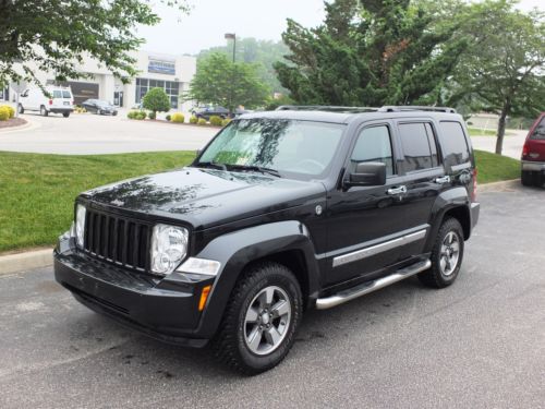 2008 jeep liberty 4x4 sport - 3.7l - looks/runs/drives great! cold a/c! sunroof!