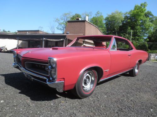 1966 pontiac gto frame off complete full #s matching real red on red 4spd a/c