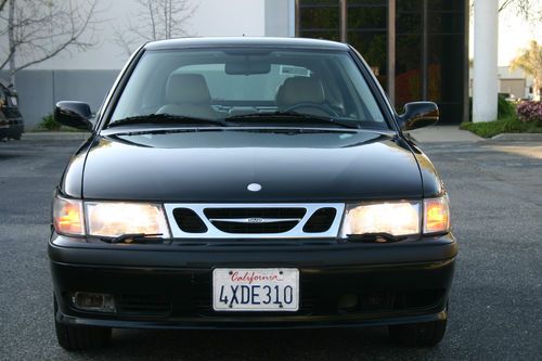 2001 saab 9-3 se sedan 4-door 2.3l turbo 5 speed  transmission