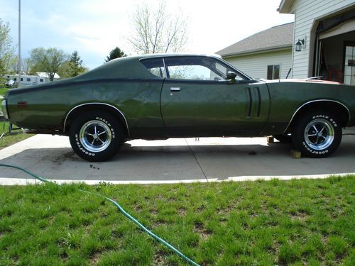 Purchase used 1971 Charger RT 440 6pack V code Documented ...