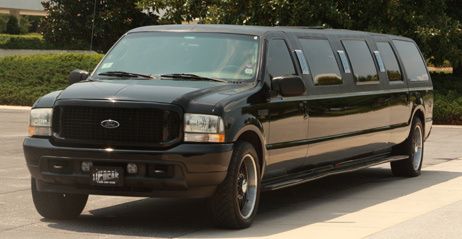 Black stretch limousine 140" - 14 passenger